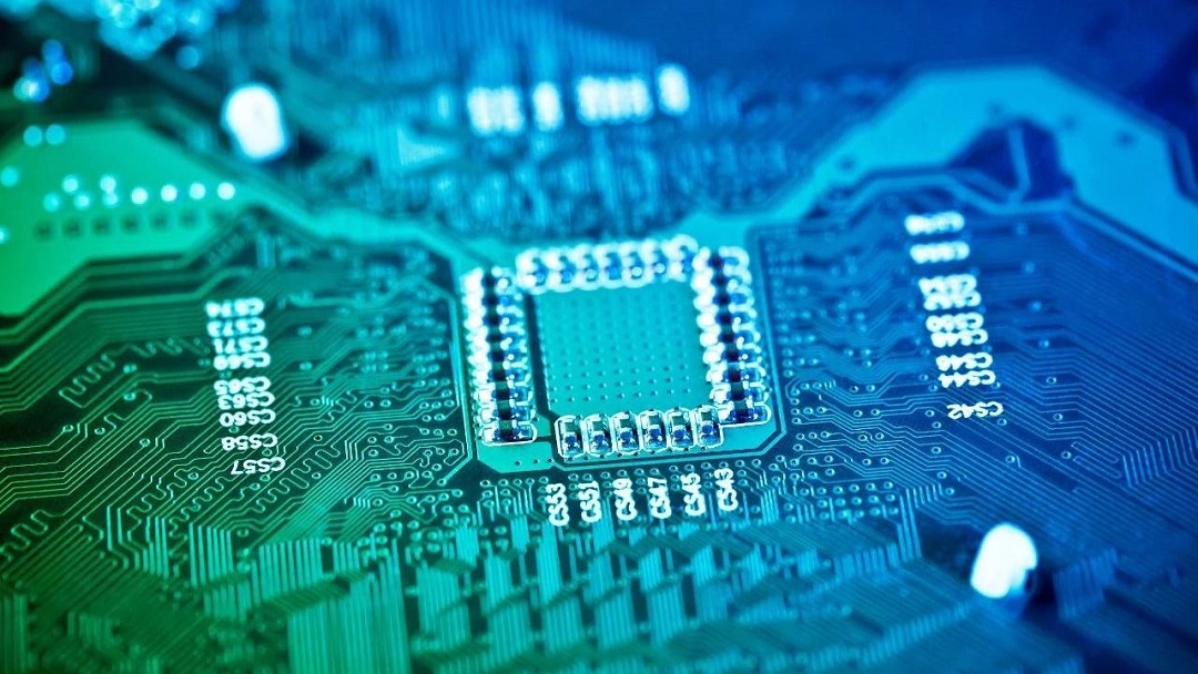 洞察销售行情 把握电子元器件市场脉搏——华强商城行业资讯与技术动态全览